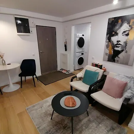 Ella 2 Dormitoare Apartmán *